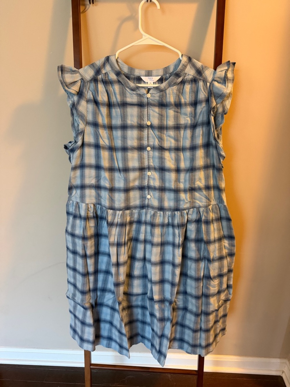 Time and Tru Blue Plaid Ruffle-Sleeve Casual Dress